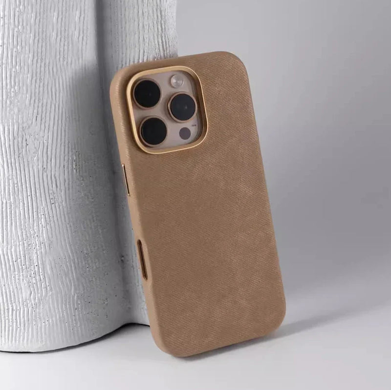 Case iPhone em Tecido e Carregamento MagSafe