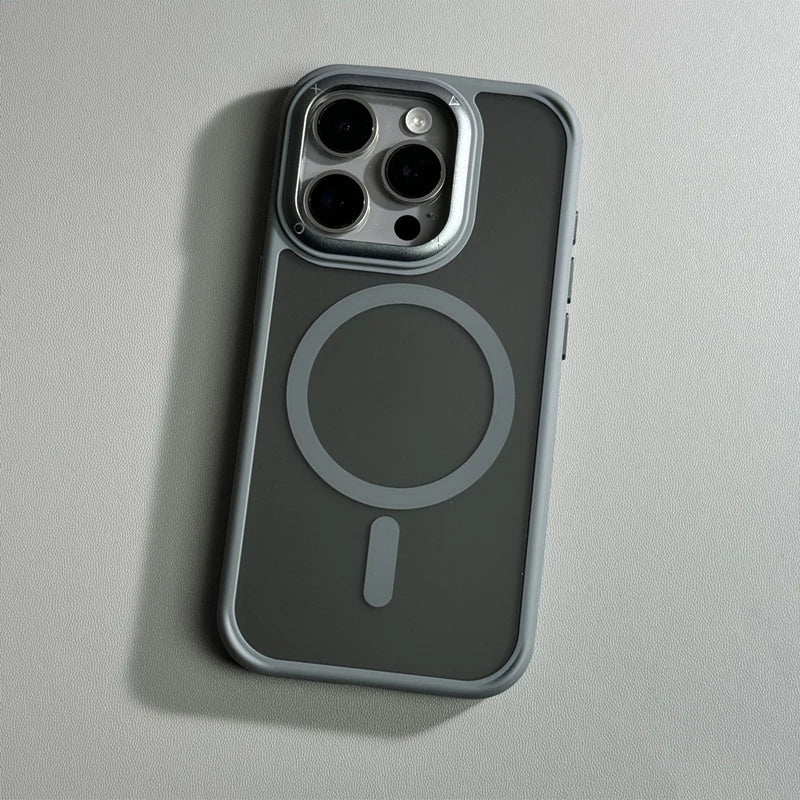 Case iPhone Transparente Minimalista com carregamento MagSafe