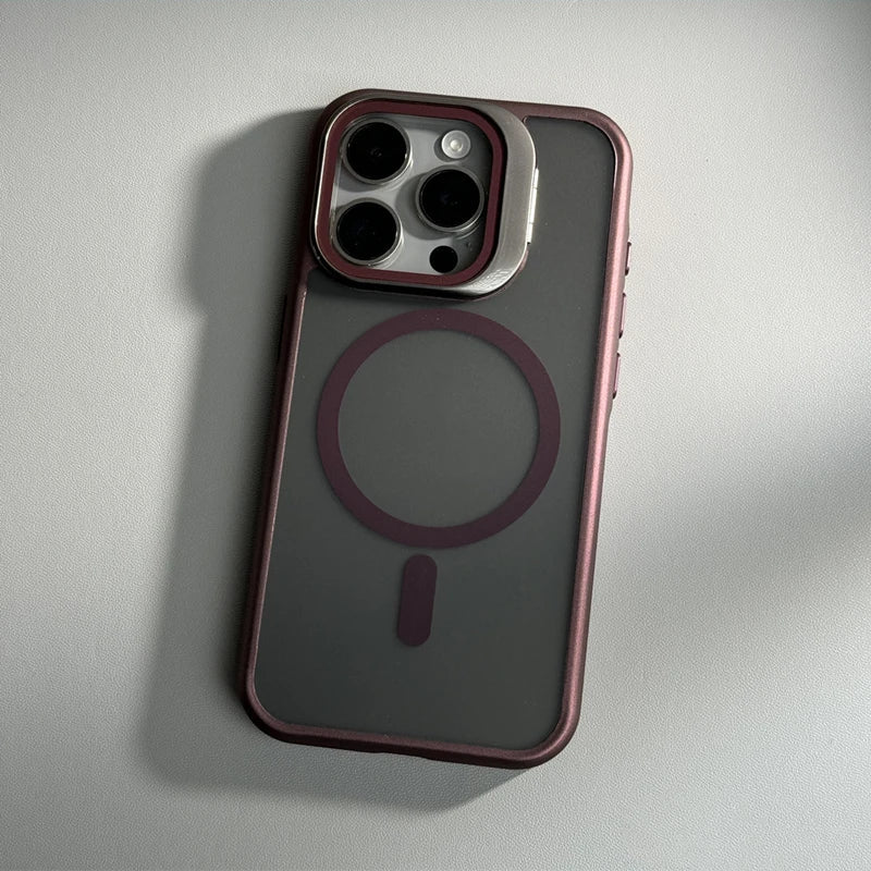 Case iPhone Nano Ultra com proteção blindada de câmeras e MagSafe