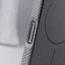 Case iPhone em Fibra de Carbono Texturada e Carregamento MagSafe