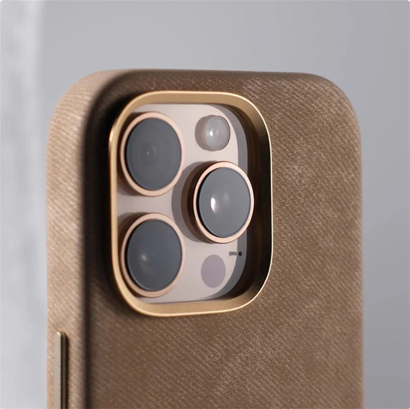 Case iPhone em Tecido e Carregamento MagSafe