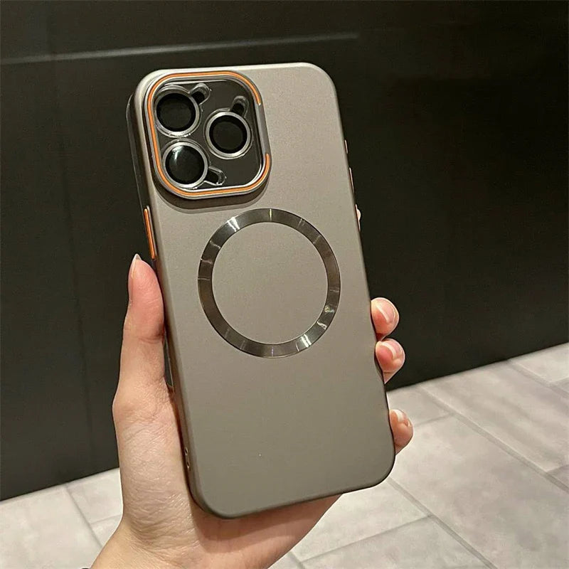 Case iPhone Matte com carregamento MagSafe e Design Minimalista
