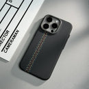 Case em fibra de carbono iPhone com carregamento MagSafe