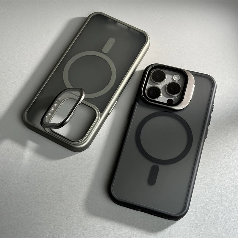 Case iPhone Nano Ultra com proteção blindada de câmeras e MagSafe