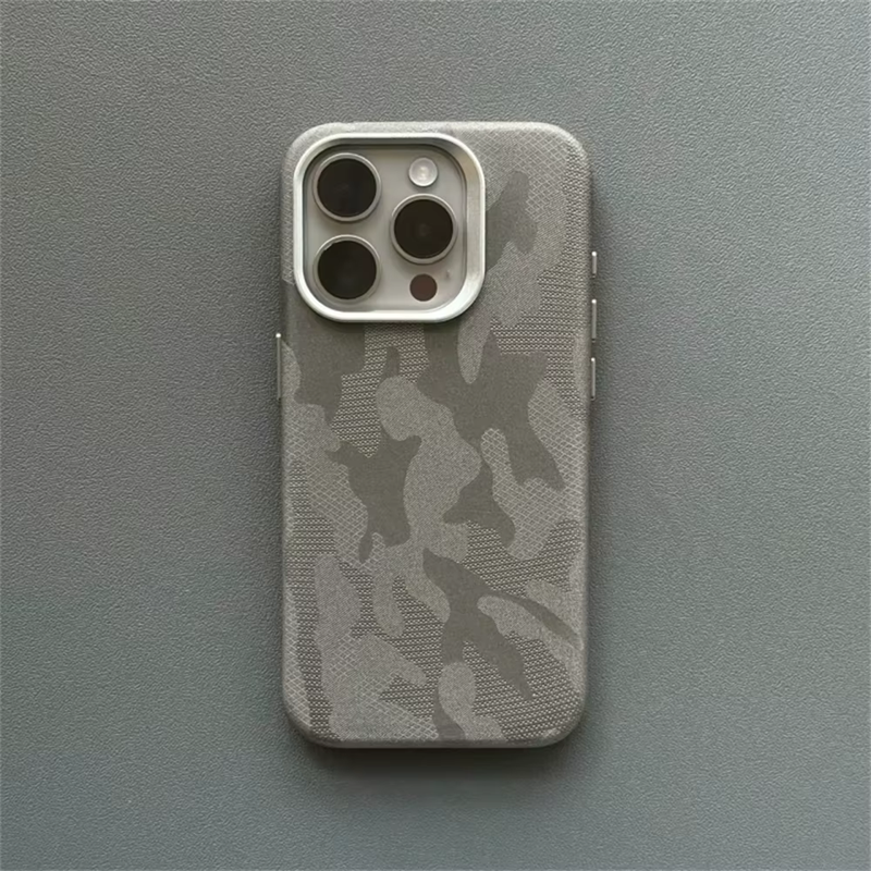 Case iPhone Camuflagem Minimalista MagSafe