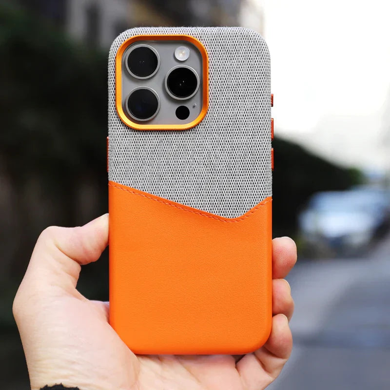 Case iPhone em Tecido e Couro Minimalista